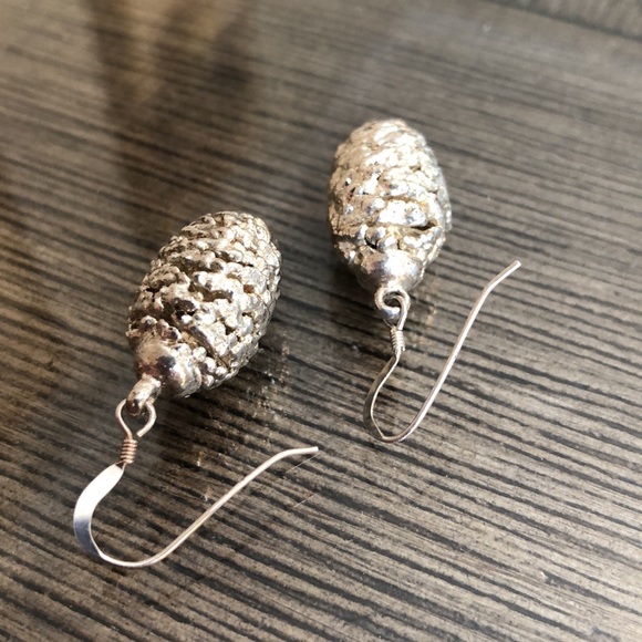 Vintage Silver Plated Tiny Pinecone Earrings - Picture 4 of 11